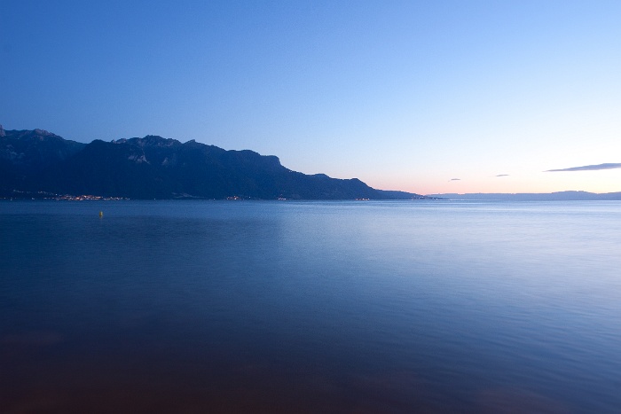 Bord du lac de nuit - 008